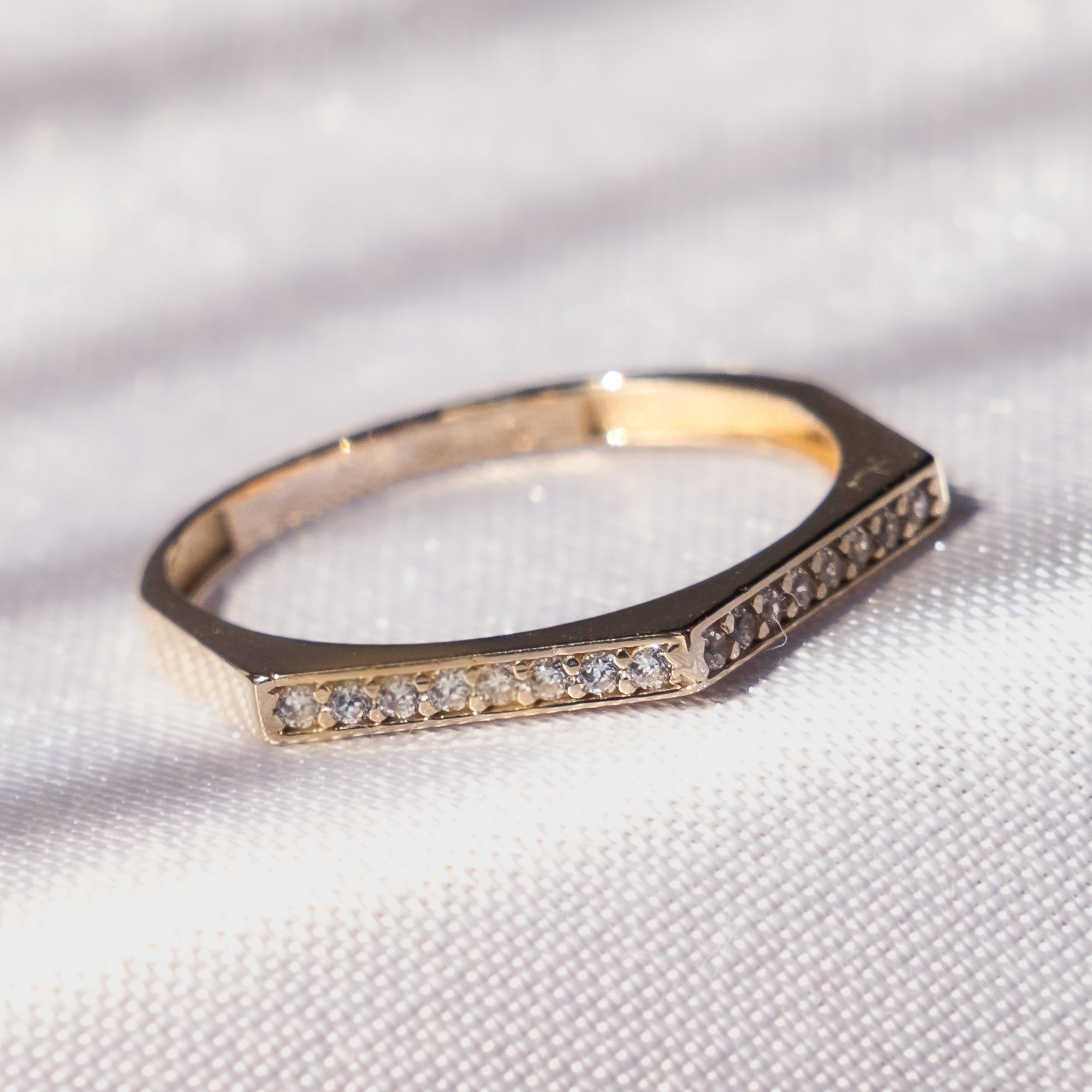 Geometrik Taşlı Yüzük | 14 Ayar Altın