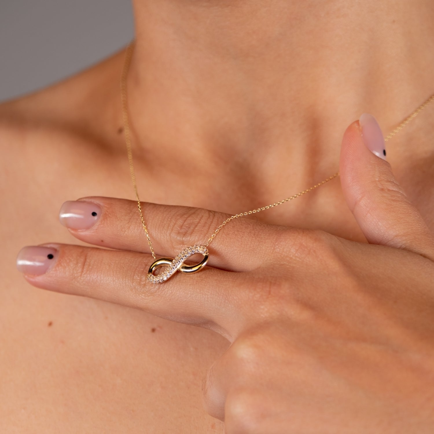 Taşlı Sonsuzluk Kolye | 14 Ayar Altın