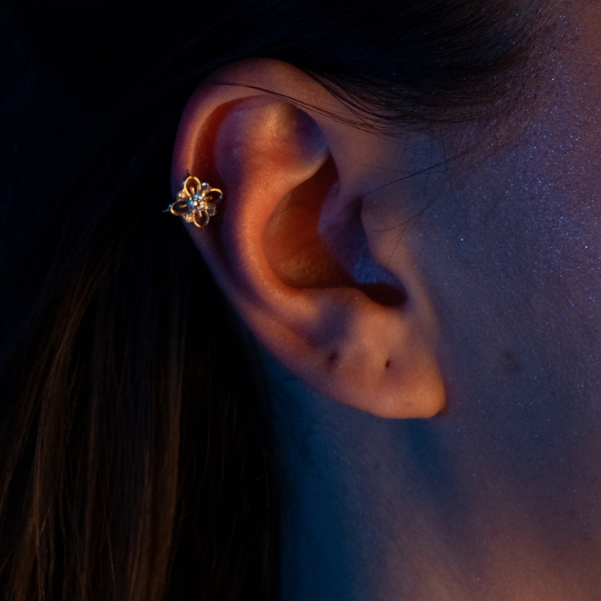 Taşlı Çiçek Piercing | 14 Ayar Altın