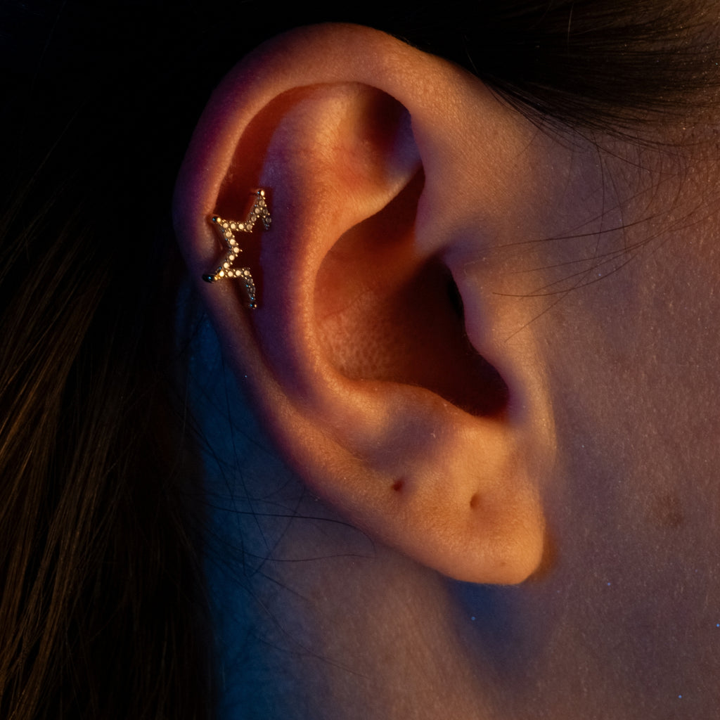 Yarım Yıldız Taşlı Piercing | 14 Ayar Altın