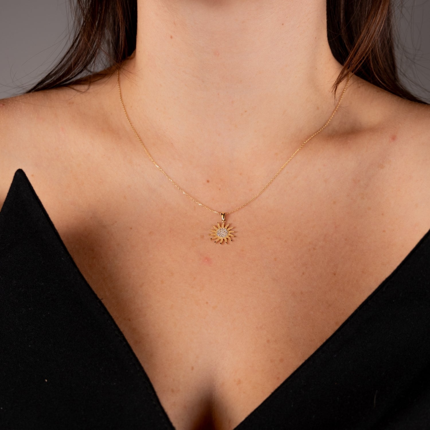 Taşlı Güneş Kolye | 14 Ayar Altın