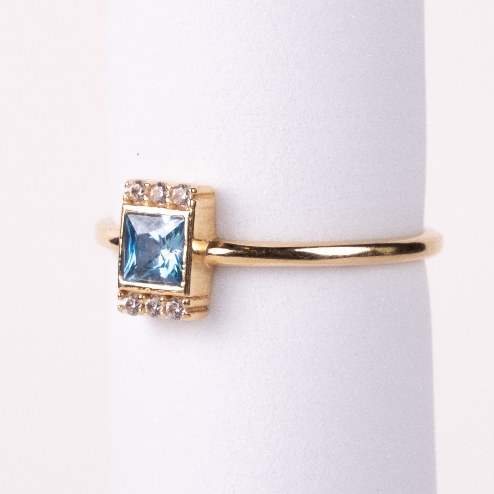 Mavi Kare Taşlı Yüzük | 14 Ayar Altın