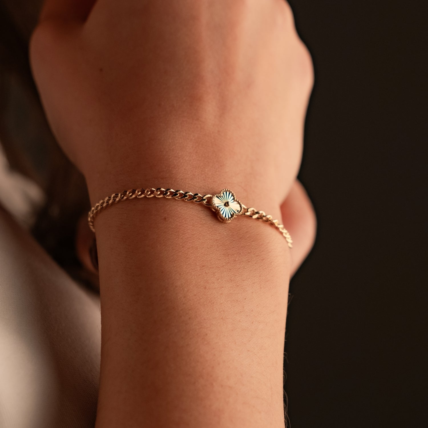 Minimal Yaprak Bileklik | 14 Ayar Altın