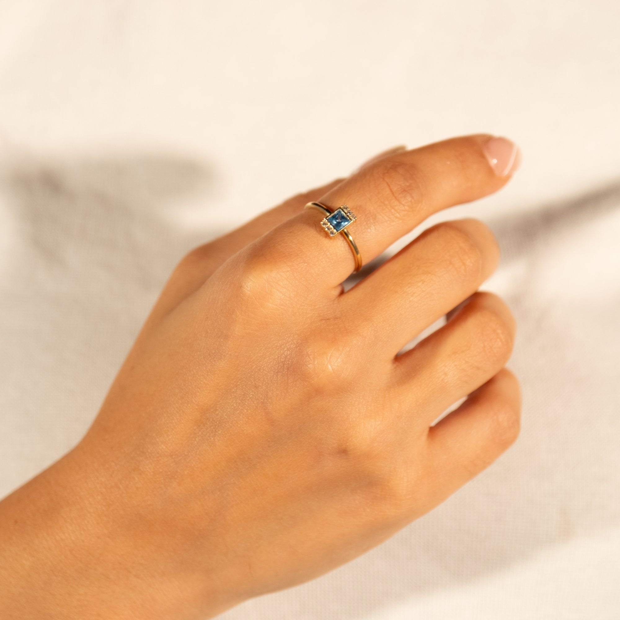 Mavi Kare Taşlı Yüzük | 14 Ayar Altın