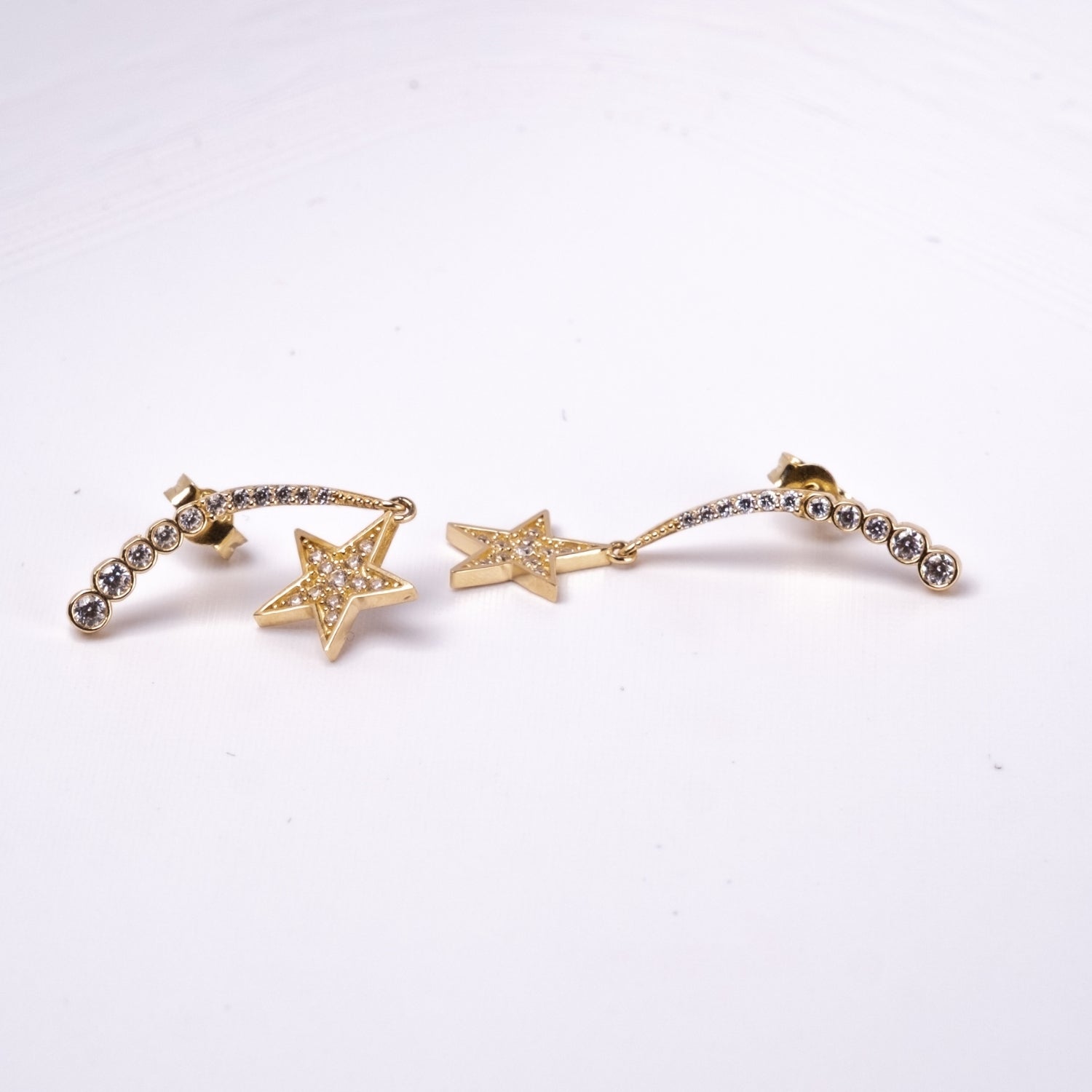 Taşlı Sallantılı Yıldız Küpe | 14 Ayar Altın