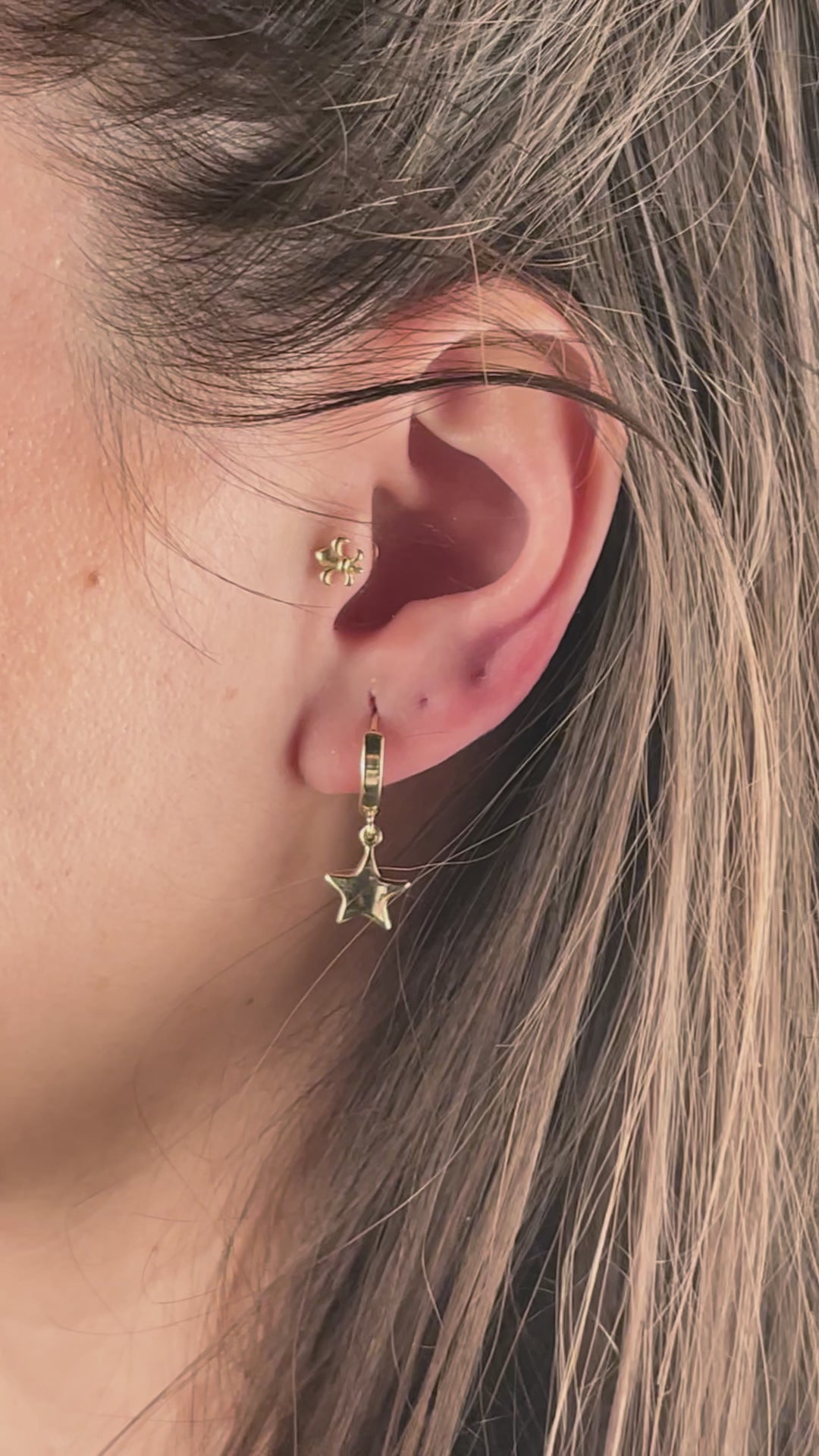 Sallantılı Yıldız Küpe | 14 Ayar Altın